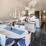 3 Bedroom Stunning In Nyaraló *