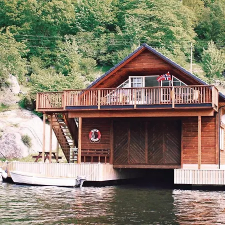 Holiday home Amazing In With Wifi